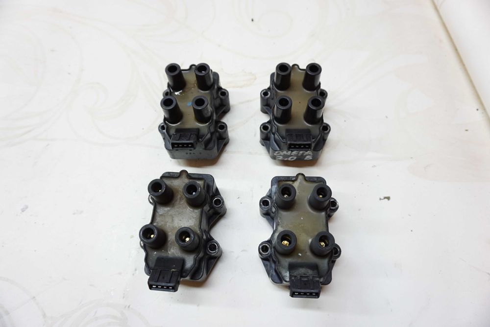 Котушка запалювання Opel Omega B\Опель Омега Б 2.0і