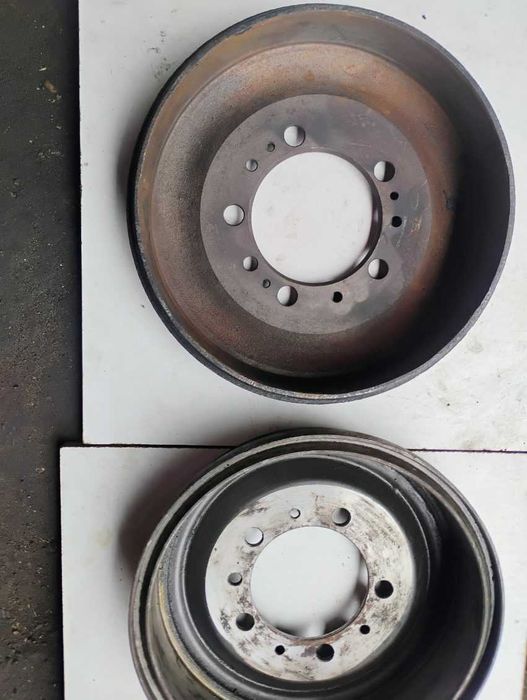 Bębny hamulcowe FSO Warszawa, Żuk Smutek