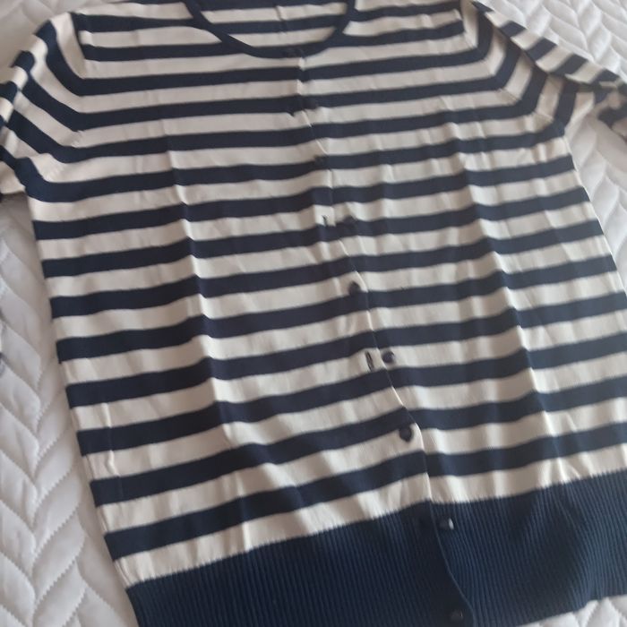 Vendo casaco de malha para mulher