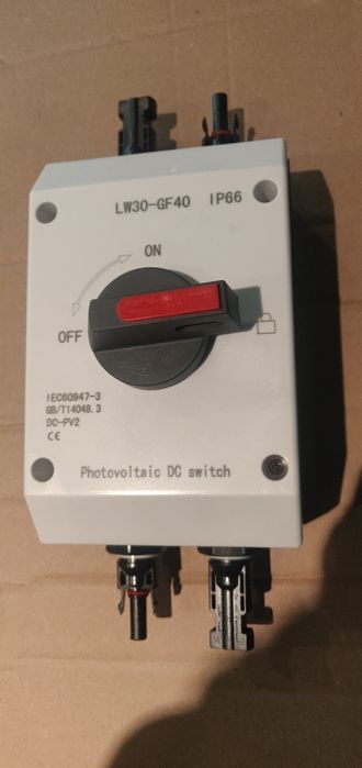 Сонячний електричний ізолятор