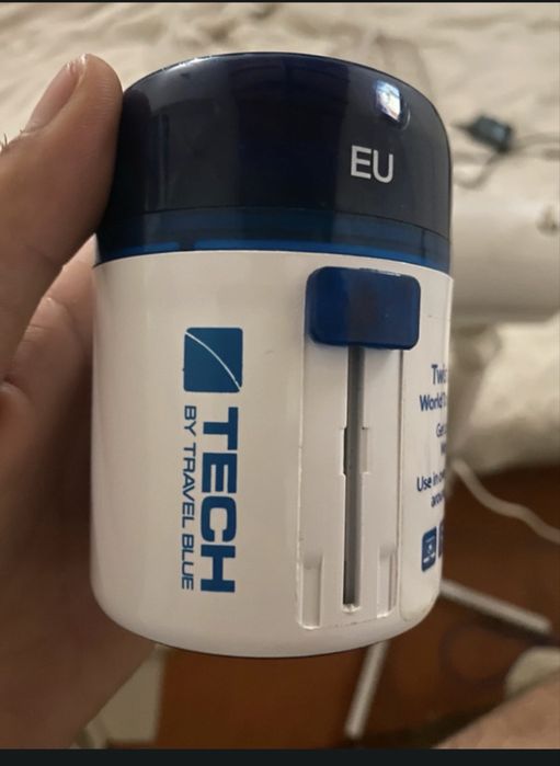 TECH by Travel Blue – Adaptador Universal