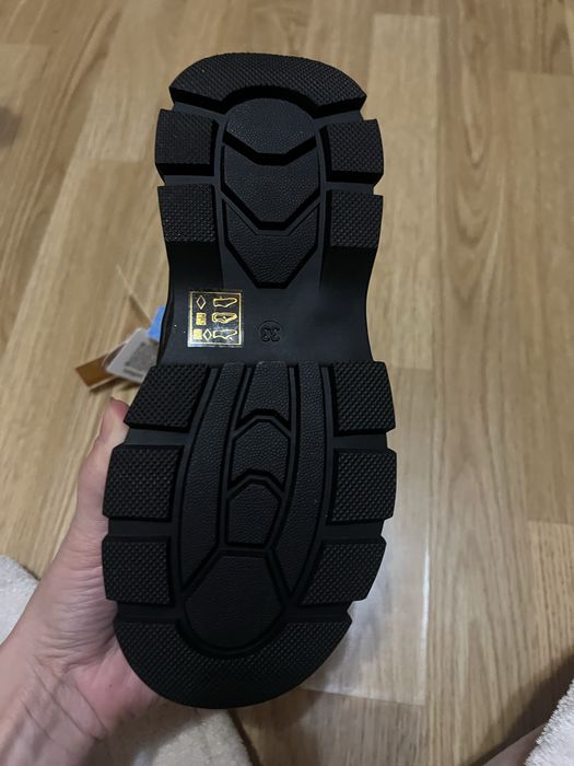 Розпродаж  дутіки зимове взуття ,29,31р