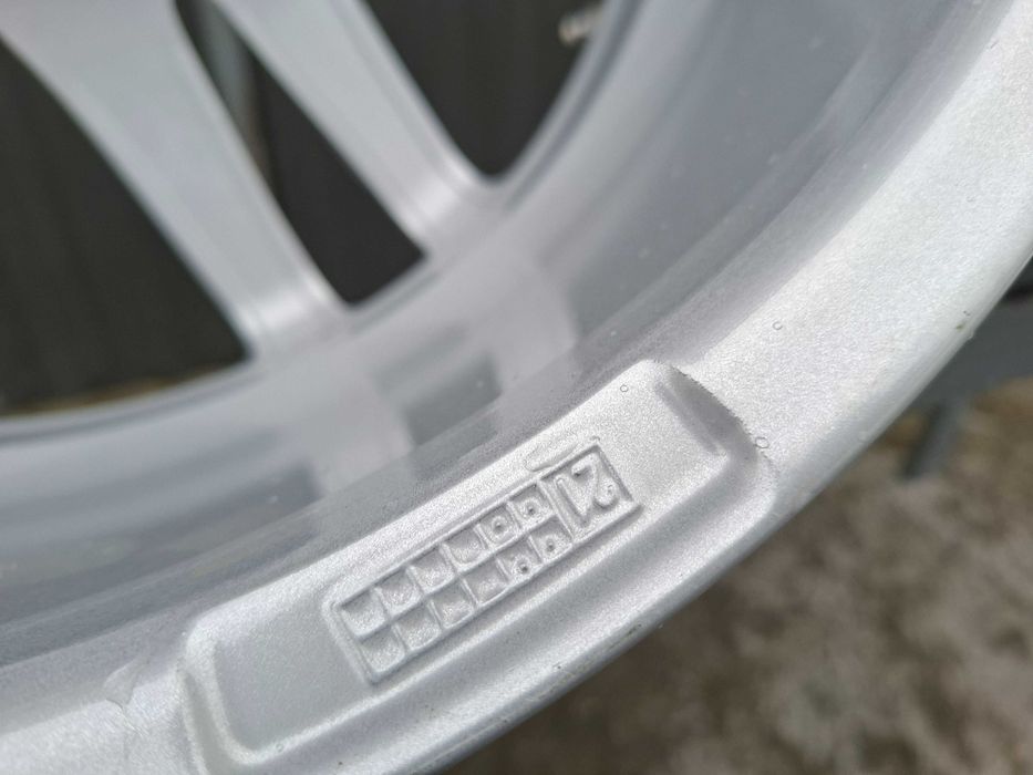 Диски Dezent 5/112 R17 7,5J ET27 Фольцваген 2021рік .