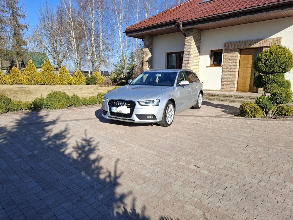 Audi A4 B8 lift 2012r 2.0 143km