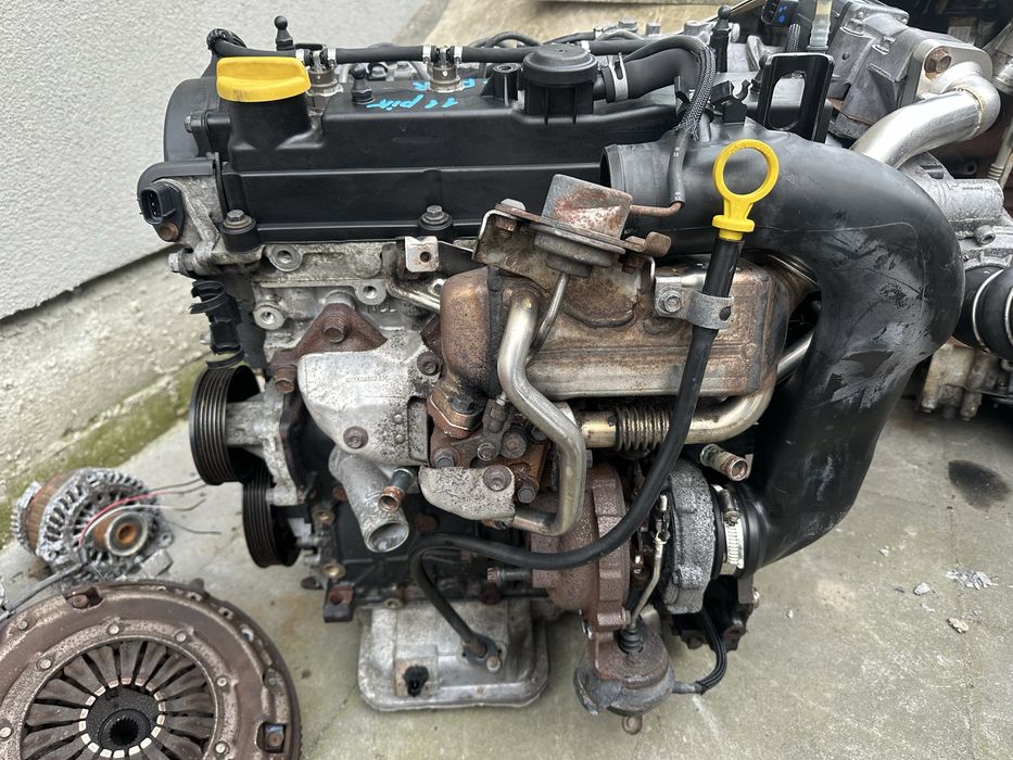 Двигатель Двигун Мотор Z17DTR 1.7 Opel Astra H Zefira B,C Опель Зефіра