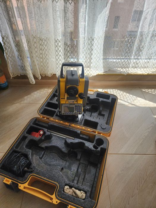 Тахеометр Trimble M3  3"DR