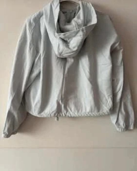 Bluza rozpinana z kapturem