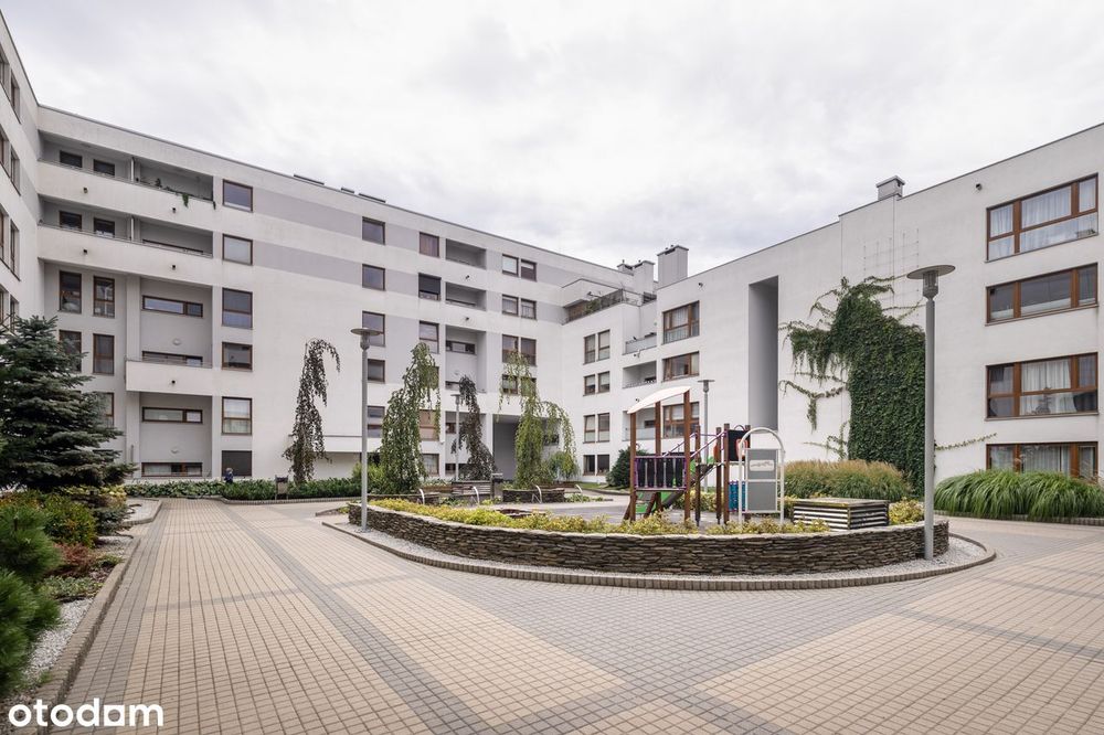 Urokliwy 3 pokojowy apartament na Wojskowej 7