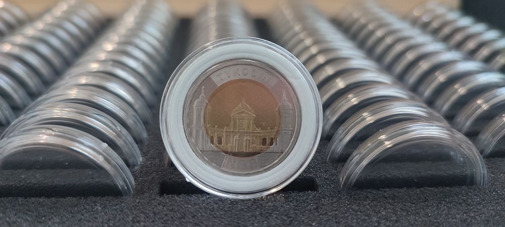 Kapsle na monety max 30 mm z regulacją średnicy