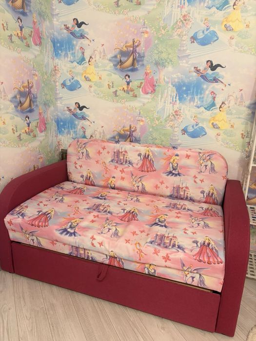 Диван-ліжко дитяче