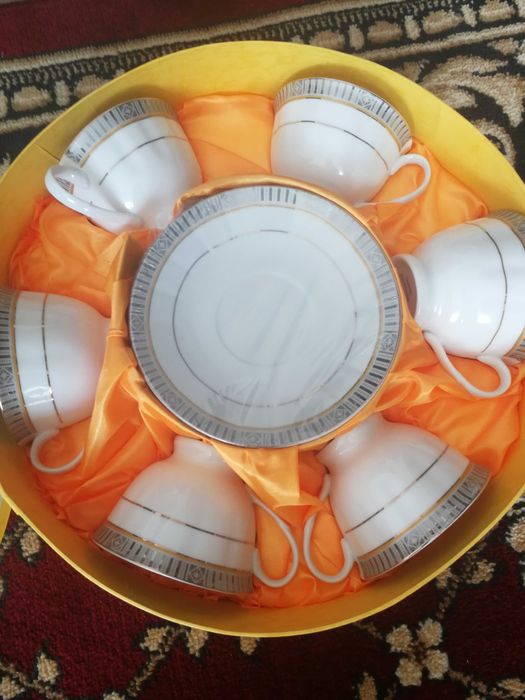 Zestaw filiżanek Yamasen Fine Porcelain 24k gold Collection 6 sztuk