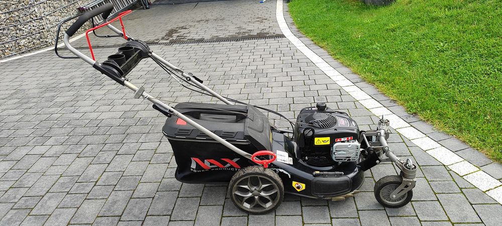 Kosiarka spalinowa NAX 2000S koła skrętne