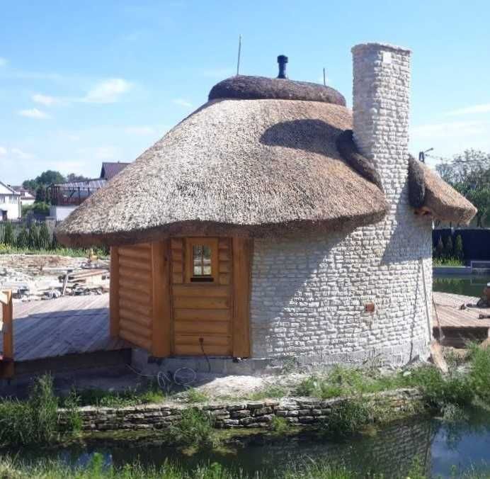 Altana biesiadna, kryta strzechą-PERKOZ