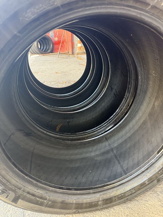 Разноширокие зимние колеса 275/45/20-305/40/20 Michelin X-Ice Snow SUV