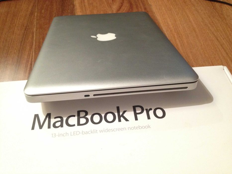 Apple MacBook Pro Mid 2010 c/ disco SSD 480 GB