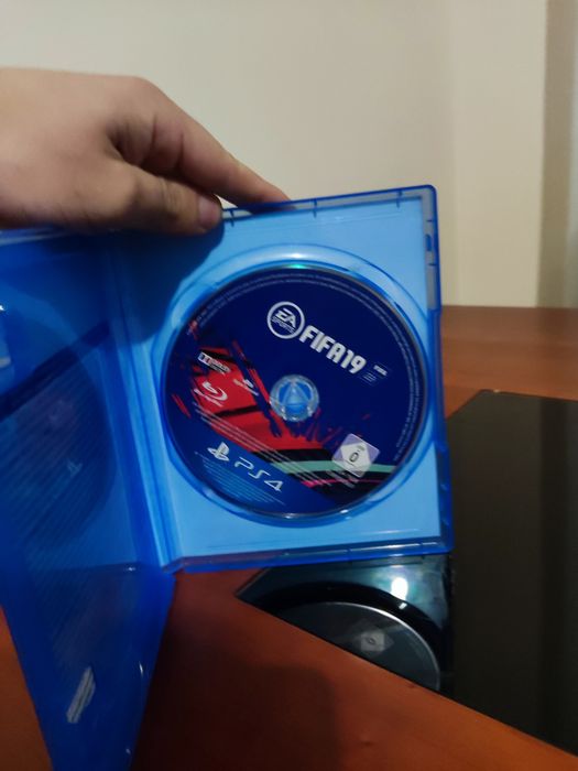 Jogo ps4 FIFA 19
