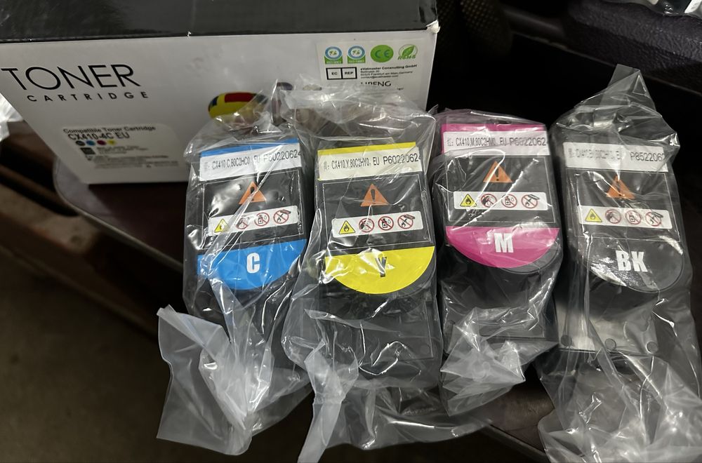 4-кольорові сумісні картриджі з тонером CX410 CX510 високої ємності