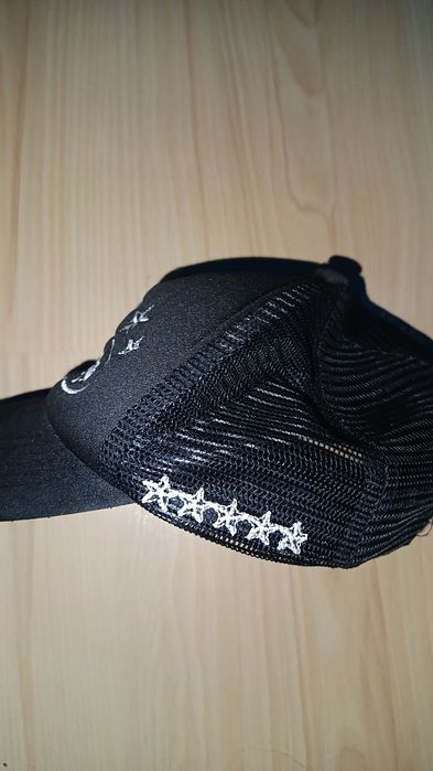 Czapka corteiza.