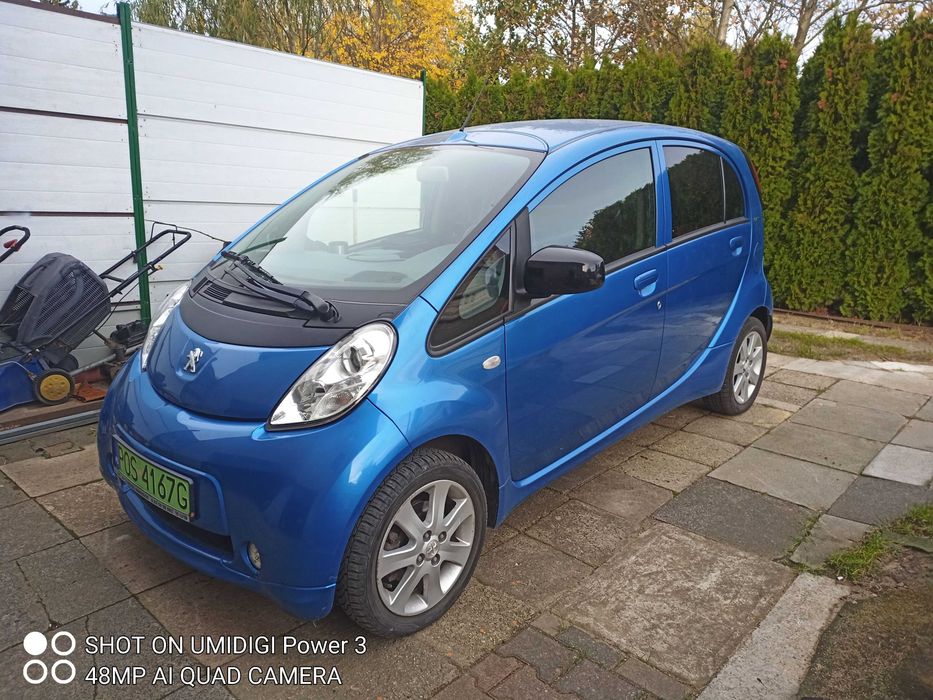 Peugeot iOn