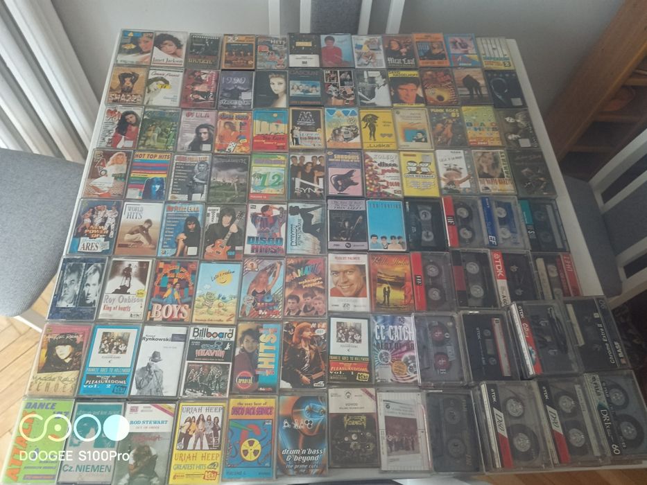 Duży zestaw kaset Magnetofonowych