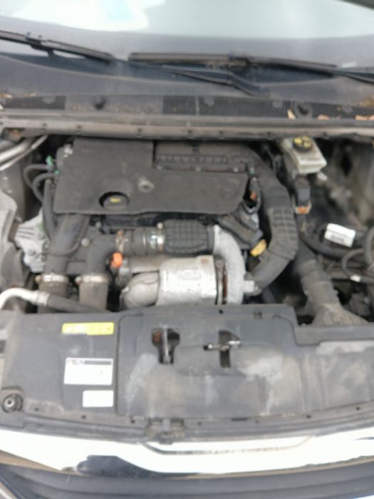 Разборка шрот  авто запчасти Пежо 308 t9 Peugeot 308 2016