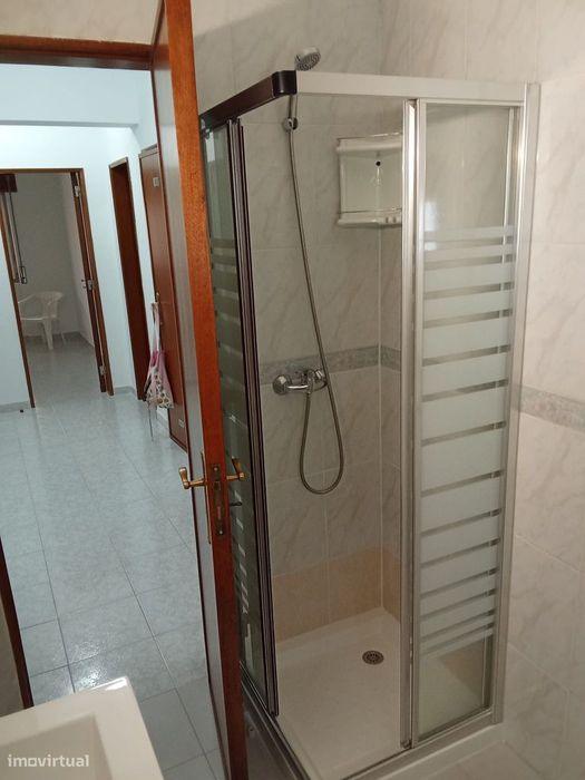 Apartamento T2 - Junto à Estação dos Foros de Amora