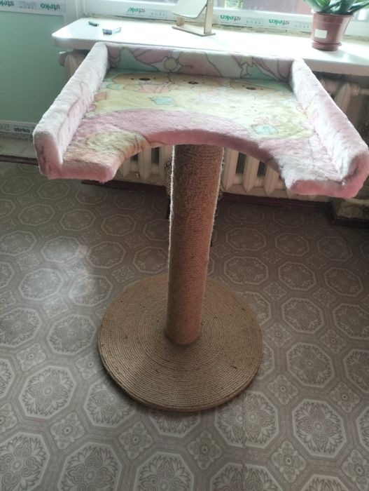 Продам кігтеточку