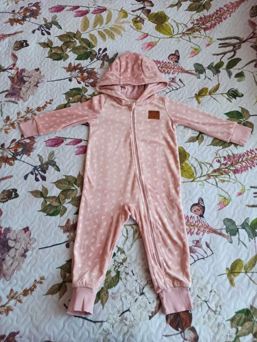 Paka ubranek 86 dla dziewczynki