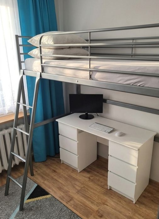 Ikea lozko na antresoli.srebrne svarta