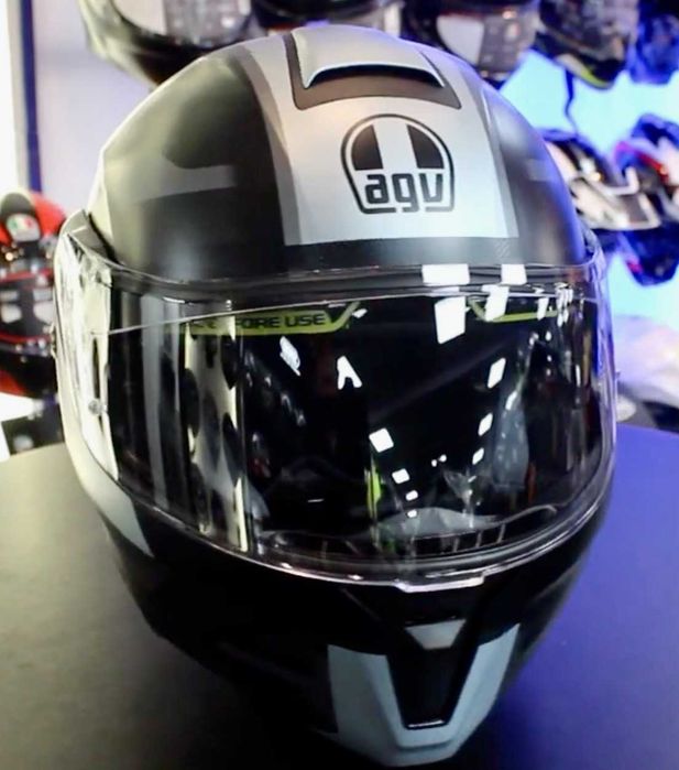 Capacete modular NOVO AGV Streetmodular (30% DESCONTO) Tam M-L-XL
