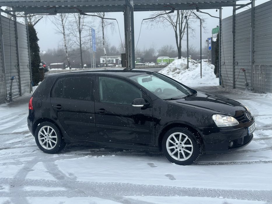 Продам Volkswagen Golf 5