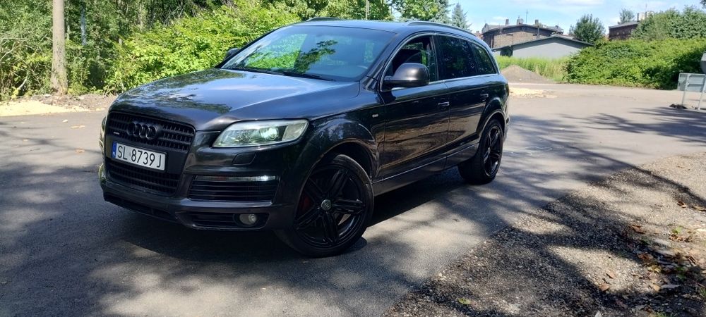 Audi Q7 3.0 TDI automat S-Line