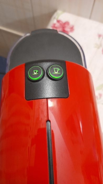 Vendo maquina de café inissia nespresso