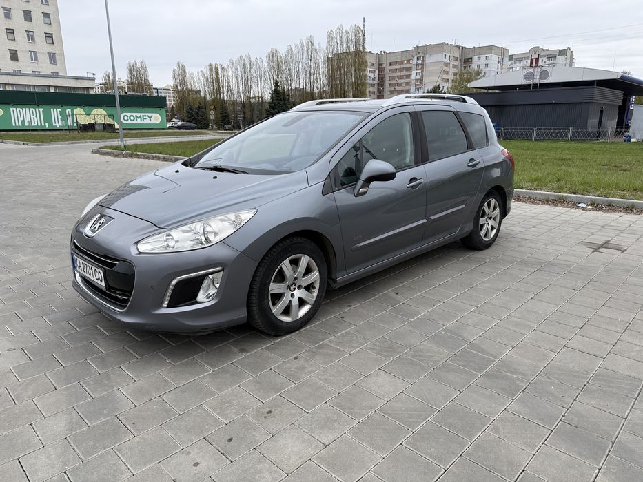 Peugeot 308 2011