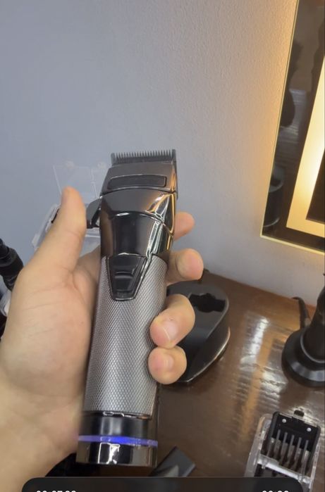 Babyliss pro com duas baterias recarregaveis