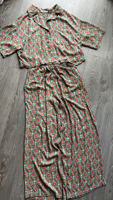 Костюм reserved S розмір