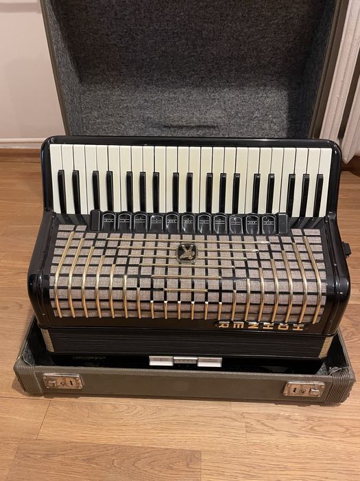 Akordeon Hohner Atlantic IV 120