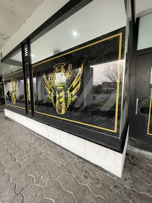 Decoração de Montras com Vinil Personalizado