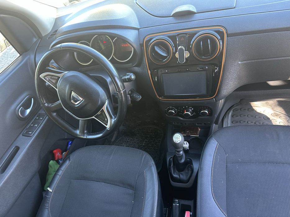 Dacia loddy 1.5 DCI   2017    7 lugares
