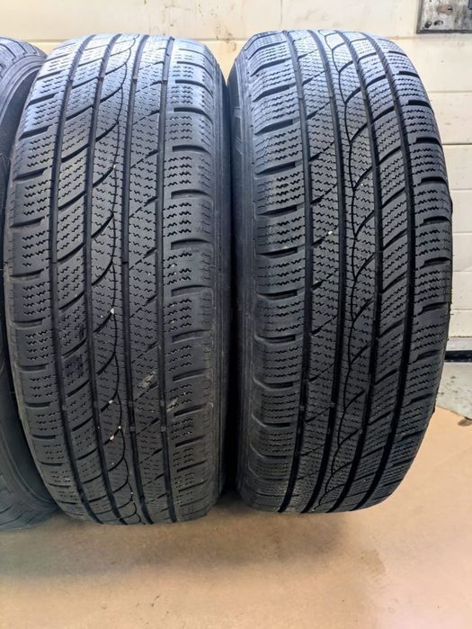 Koła 5x114.3 ET45 16", opony 215/70R16 Hyundai Ix35