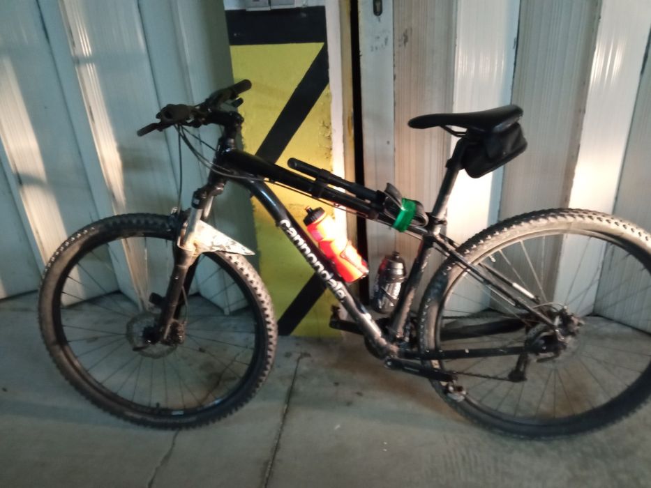 Bicicleta BTT Cannondale roda 29