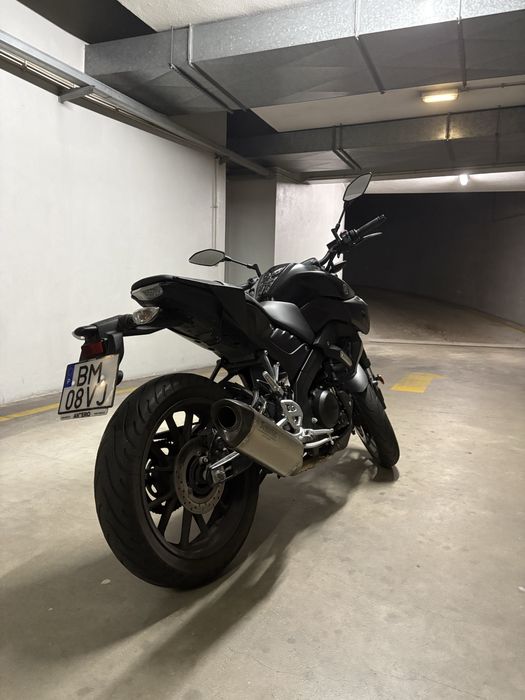 Yamaha MT-125 c/vários extras