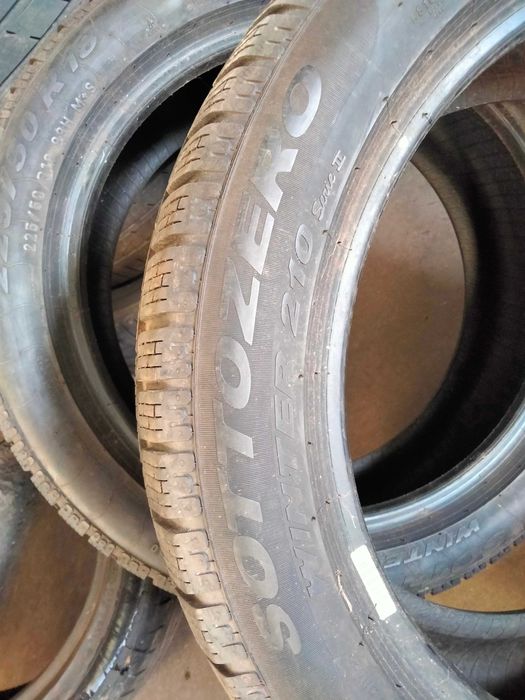 225 50 R18 Pirelli