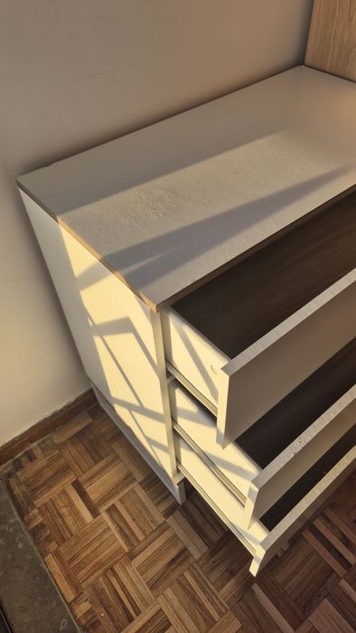 Cômoda com 3 gavetas