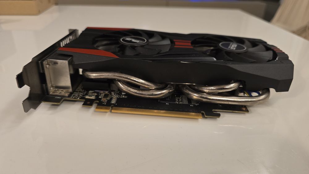 NVIDIA GeForce GTX 760 ASUS - 2GB DDR5 - PCI Express 3.0 x16