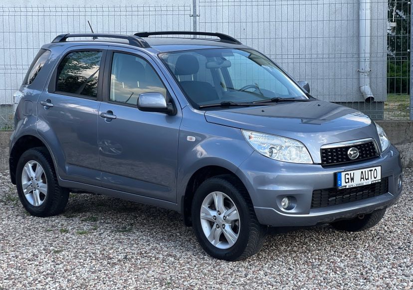 Daihatsu Terios 2011 бензин 1.5 механіка 4х4