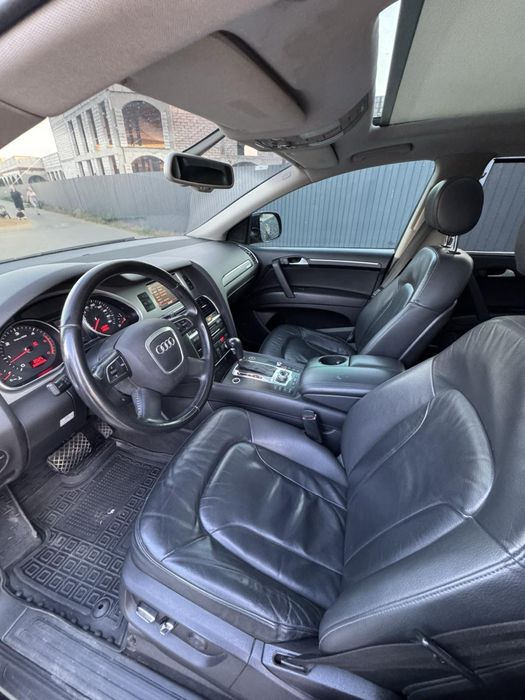 Продам Ауди Q7….