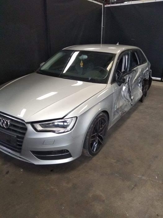 Para peças AUDI A3 (8V1, 8VK)