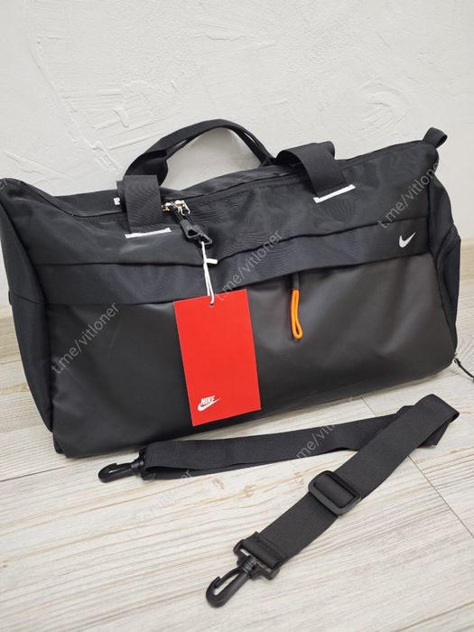 Спортивная сумка Nike Radiate Black