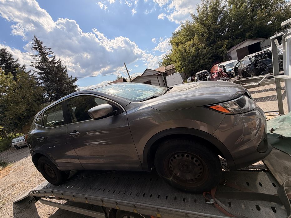 Продам кришка багажника Nissan Rogue Sport 2017 2018 2019 2020 2021 2022рік колір KAD задня ляда Рог Спорт